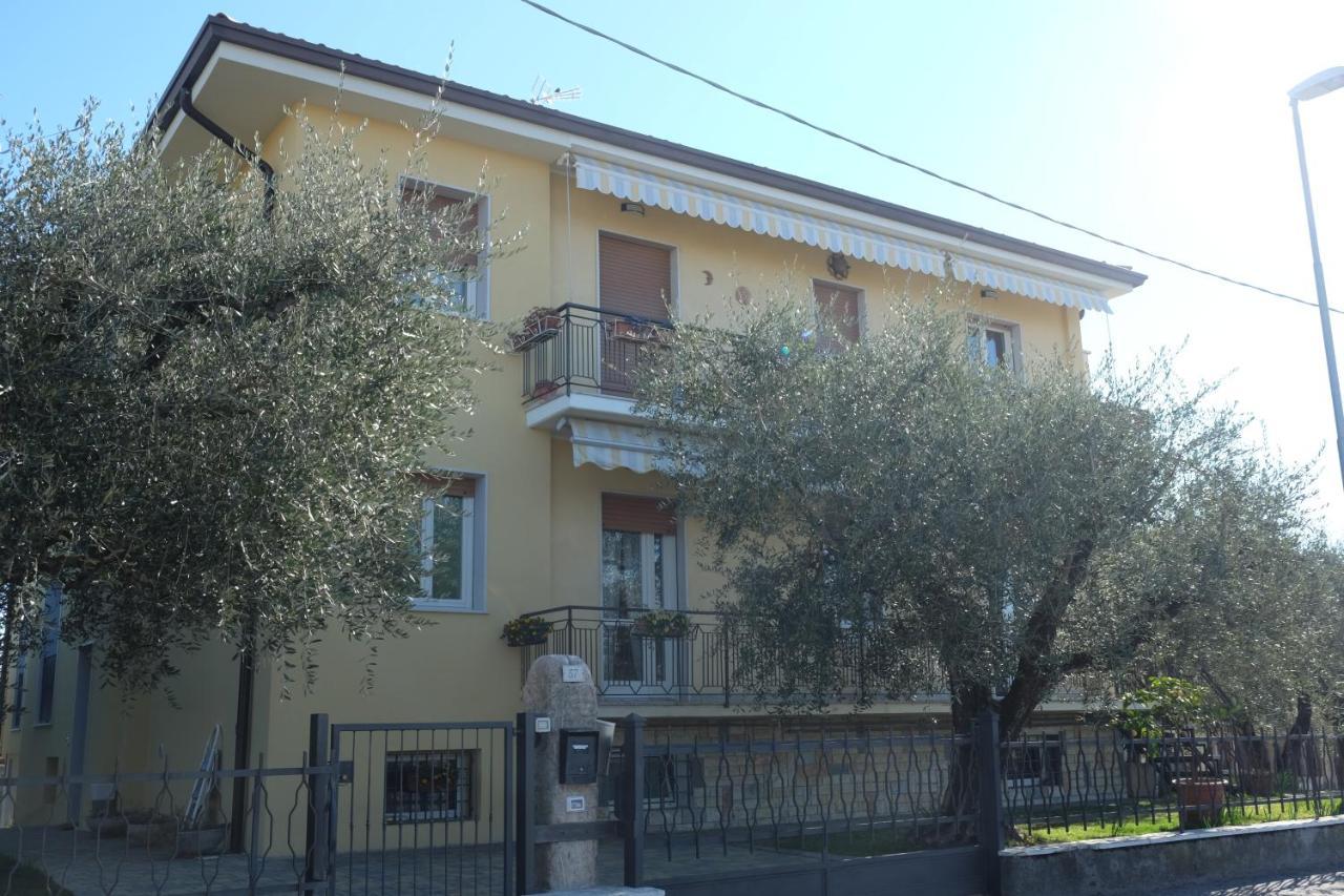 Appartamenti Bellini Бардолино Екстериор снимка